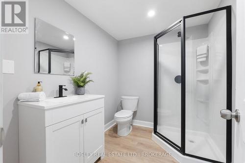 184 Keefer Road, Thorold (558 - Confederation Heights), ON - Indoor Photo Showing Bathroom