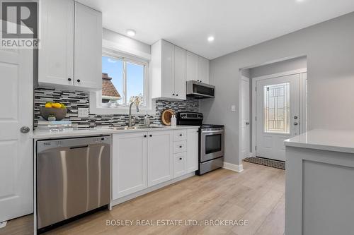 184 Keefer Road, Thorold (558 - Confederation Heights), ON - Indoor Photo Showing Kitchen