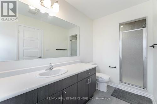 127 - 1000 Asleton Boulevard, Milton, ON - Indoor Photo Showing Bathroom