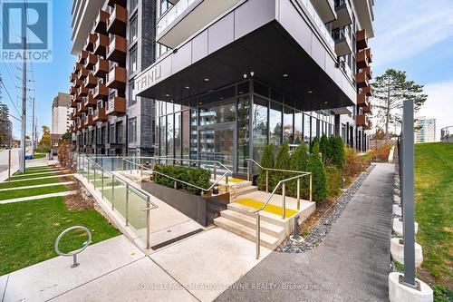 616 - 21 Park Street E, Mississauga, ON - Outdoor With Balcony