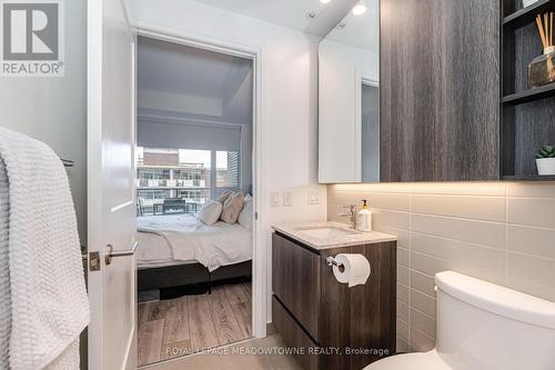 616 - 21 Park Street E, Mississauga, ON - Indoor Photo Showing Bathroom