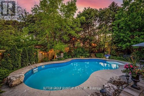 3362 Fox Run Circle, Oakville, ON - Outdoor With In Ground Pool With Backyard