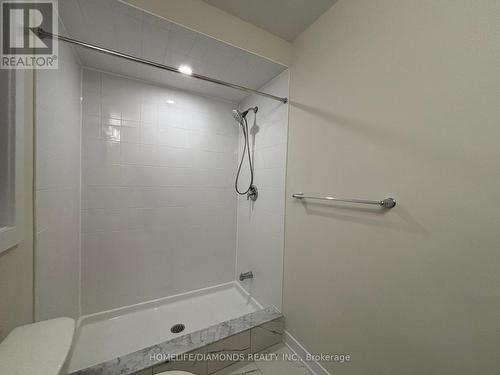 148 Eastbridge Avenue, Welland, ON - Indoor Photo Showing Bathroom