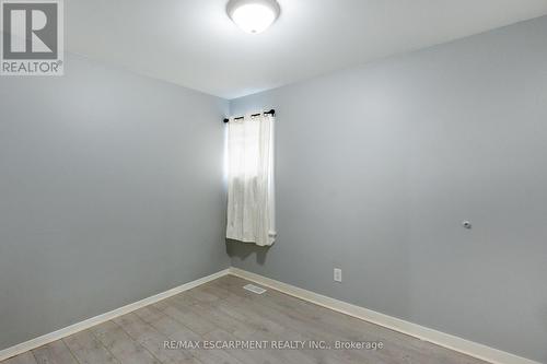 289 Roxborough Avenue N, Hamilton, ON - Indoor Photo Showing Other Room