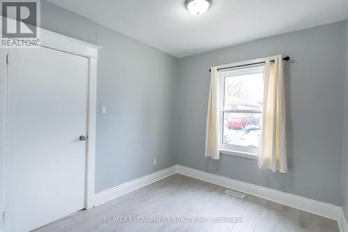 289 Roxborough Avenue N, Hamilton, ON - Indoor Photo Showing Other Room