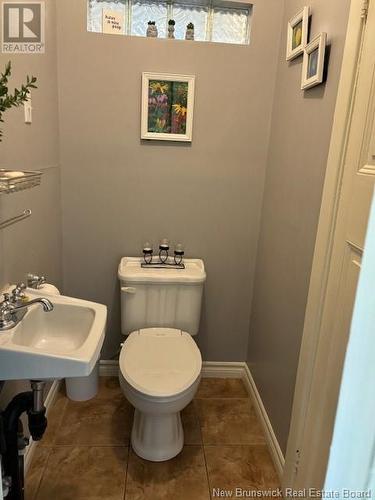 17 Church Street, Norton, NB - Indoor Photo Showing Bathroom