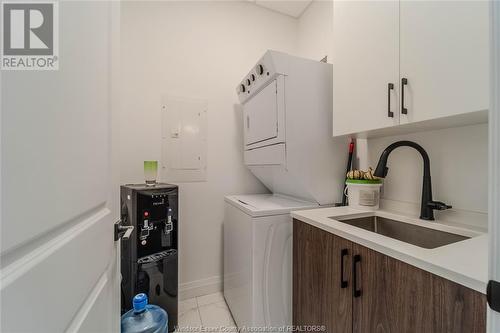 3817 Howard Unit# 102, Windsor, ON - Indoor Photo Showing Laundry Room