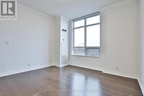 212 - 9235 Jane Street, Vaughan, ON - Indoor Photo Showing Other Room