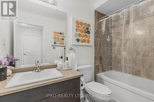 57 Martin Trail, New Tecumseth, ON - Indoor Photo Showing Bathroom