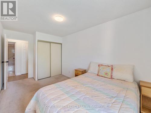 333 - 155 Main Street N, Newmarket, ON - Indoor Photo Showing Bedroom