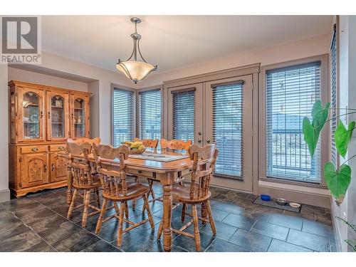 1618 Simons Road, Spallumcheen, BC - Indoor Photo Showing Dining Room