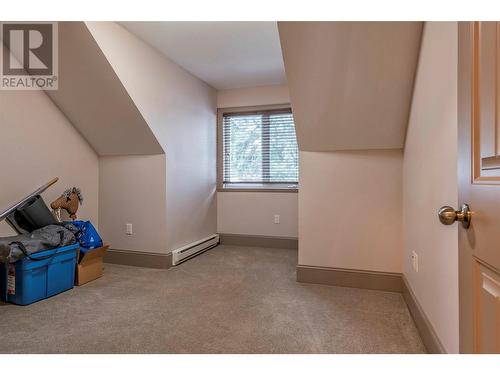 1618 Simons Road, Spallumcheen, BC - Indoor Photo Showing Other Room