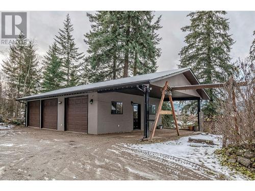 1618 Simons Road, Spallumcheen, BC - Outdoor