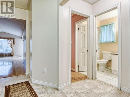 74 St. Lawrence Drive, Welland (767 - N. Welland), ON - Indoor Photo Showing Bathroom