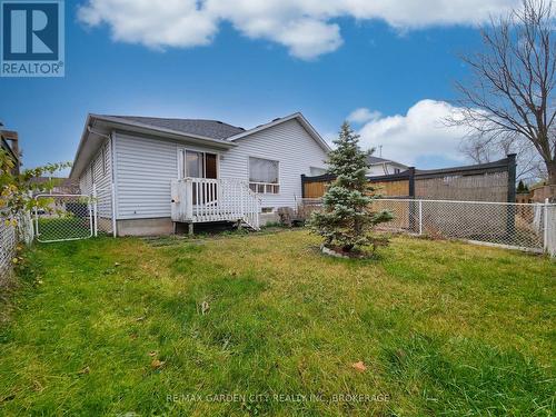 74 St. Lawrence Drive, Welland (767 - N. Welland), ON - Outdoor