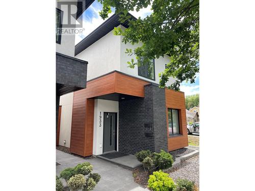 1933 Ethel Street, Kelowna, BC - Outdoor