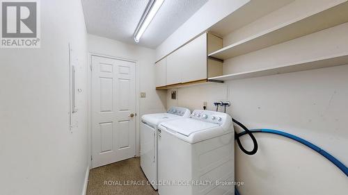 1504 - 65 Spring Garden Avenue, Toronto, ON - Indoor Photo Showing Laundry Room