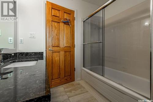 314 Braeside Court, Saskatoon, SK - Indoor Photo Showing Bathroom