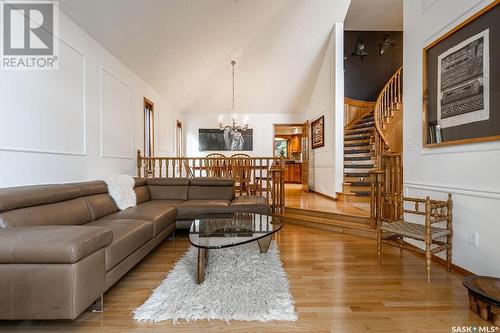 314 Braeside Court, Saskatoon, SK - Indoor Photo Showing Living Room