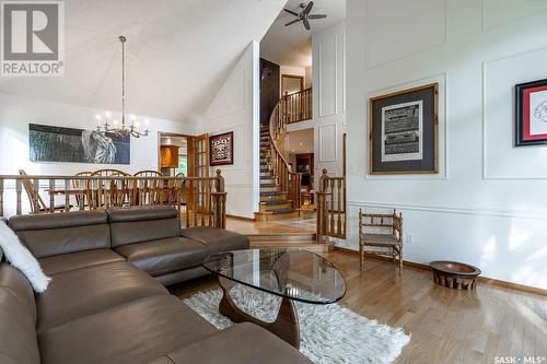 314 Braeside Court, Saskatoon, SK - Indoor Photo Showing Living Room