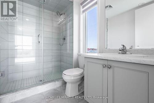 419 - 1711 Pure Springs Boulevard, Pickering, ON - Indoor Photo Showing Bathroom