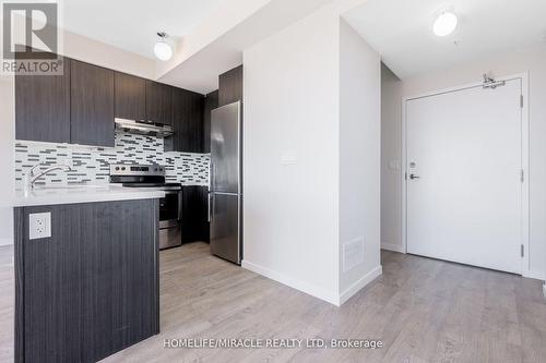 419 - 1711 Pure Springs Boulevard, Pickering, ON - Indoor Photo Showing Kitchen