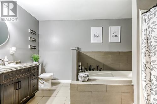 1147 Lonsdale Avenue, Greater Sudbury, ON - Indoor Photo Showing Bathroom