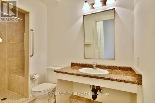 73 Wally Drive, Wasaga Beach, ON - Indoor Photo Showing Bathroom