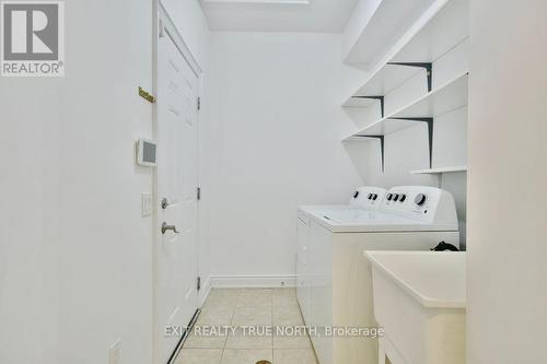 73 Wally Drive, Wasaga Beach, ON - Indoor Photo Showing Laundry Room