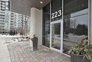 1106 - 223 Webb Drive E, Mississauga, ON  - Outdoor 