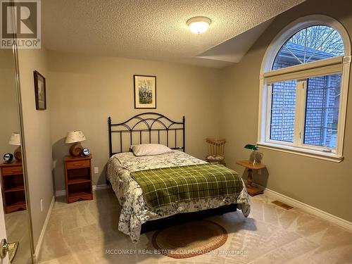 8 - 300 Franmor Drive, Peterborough (Ashburnham), ON - Indoor Photo Showing Bedroom