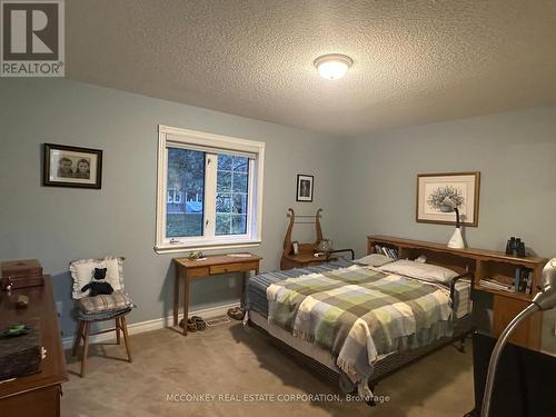 8 - 300 Franmor Drive, Peterborough (Ashburnham), ON - Indoor Photo Showing Bedroom