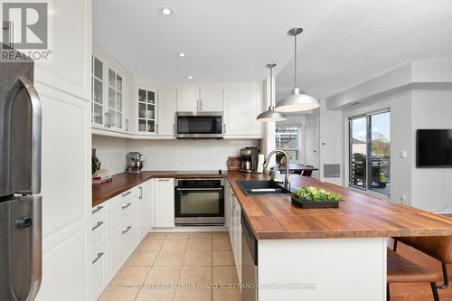 306 - 778 Sheppard Avenue W, Toronto, ON - Indoor Photo Showing Kitchen With Double Sink With Upgraded Kitchen