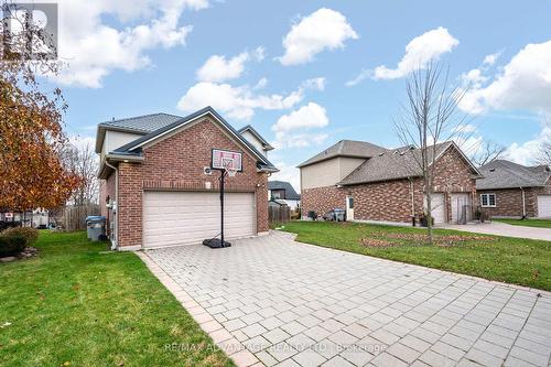 125 Deborah Drive, Strathroy-Caradoc (Ne), ON - Outdoor