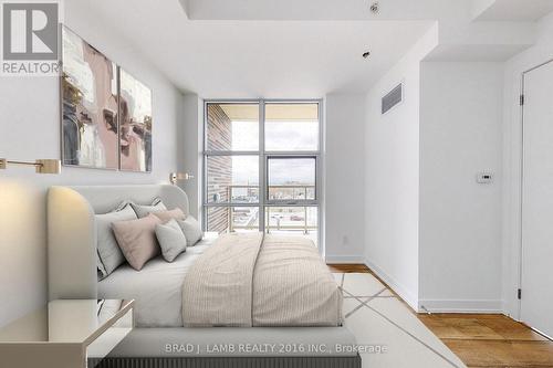 411 - 1791 St. Clair Avenue, Toronto, ON - Indoor Photo Showing Bedroom