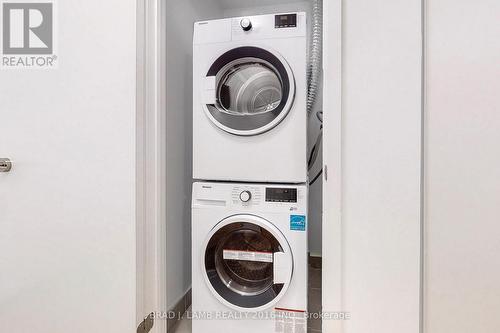 411 - 1791 St. Clair Avenue, Toronto, ON - Indoor Photo Showing Laundry Room