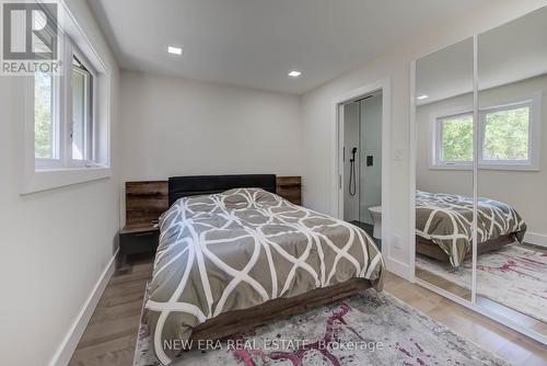 2391 Denise Road, Mississauga, ON - Indoor Photo Showing Bedroom