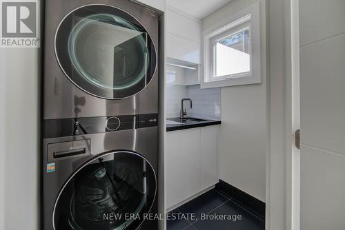 2391 Denise Road, Mississauga, ON - Indoor Photo Showing Laundry Room