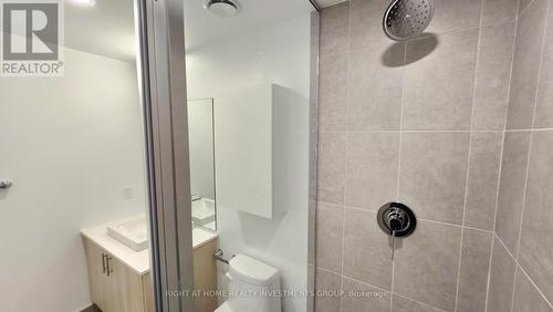 811 - 1195 The Queensway Avenue, Toronto, ON - Indoor Photo Showing Bathroom