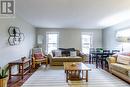 321 Cole Road, Guelph, ON  - Indoor Photo Showing Living Room 