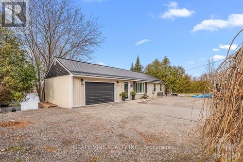 529 Main Street, Merrickville-Wolford, ON - Outdoor