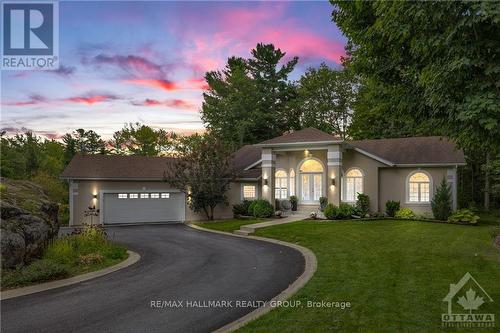 220 Garfield Street, Gananoque, ON - Outdoor With Facade