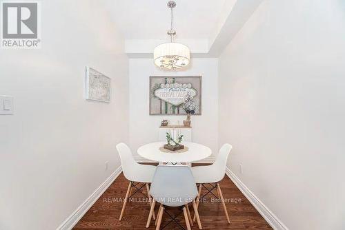 527 - 281 Woodbridge Avenue, Vaughan, ON - Indoor Photo Showing Dining Room