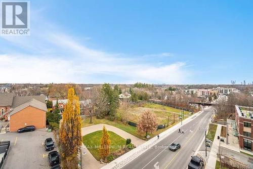 527 - 281 Woodbridge Avenue, Vaughan, ON - Outdoor With View