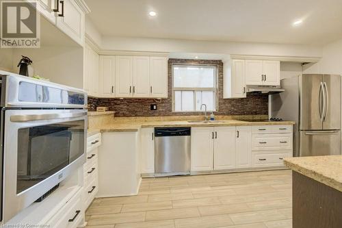 15 Charleswood Drive, Toronto, ON - Indoor Photo Showing Kitchen