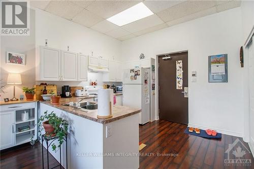 23 Moffat Street, North Dundas, ON - Indoor Photo Showing Kitchen With Double Sink