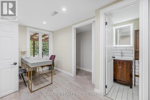 19661 Kennedy Road, East Gwillimbury, ON - Indoor Photo Showing Dining Room