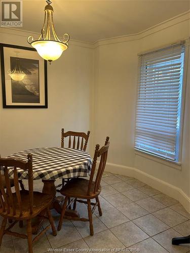 1079 Hall Avenue, Windsor, ON - Indoor Photo Showing Dining Room