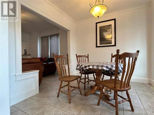 1079 Hall Avenue, Windsor, ON - Indoor Photo Showing Dining Room