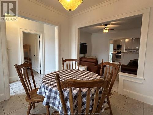 1079 Hall Avenue, Windsor, ON - Indoor Photo Showing Dining Room